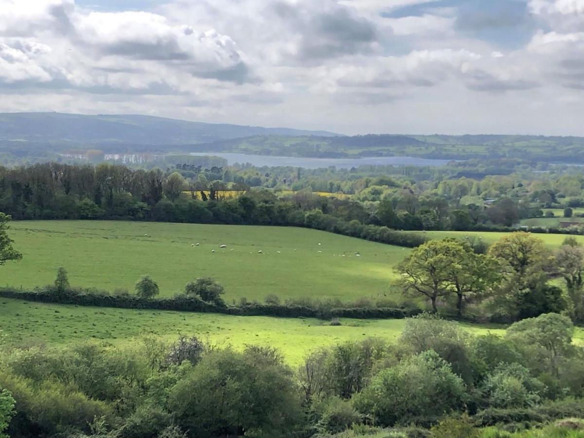 Willow Ridge - A Large Country House With 3 Rental Rooms Clutton エクステリア 写真