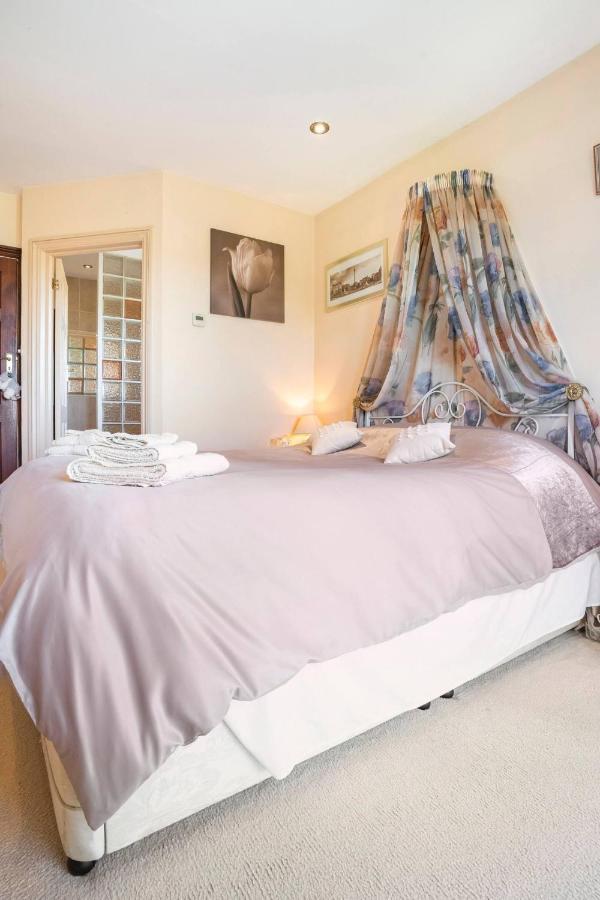 Willow Ridge - A Large Country House With 3 Rental Rooms Clutton エクステリア 写真